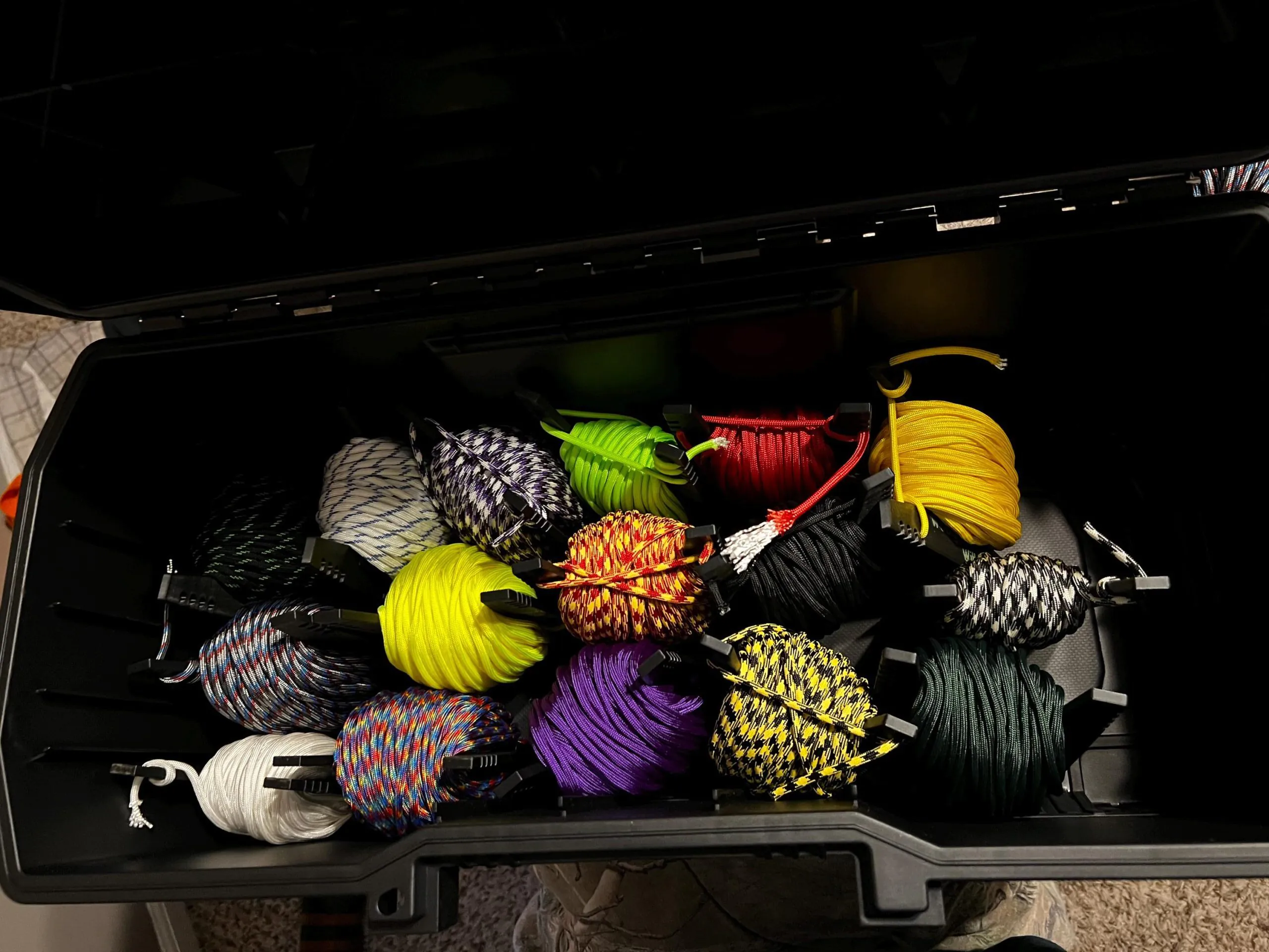 QuickWind 550 – 550 Paracord Winder & Line Organizer - Image 2
