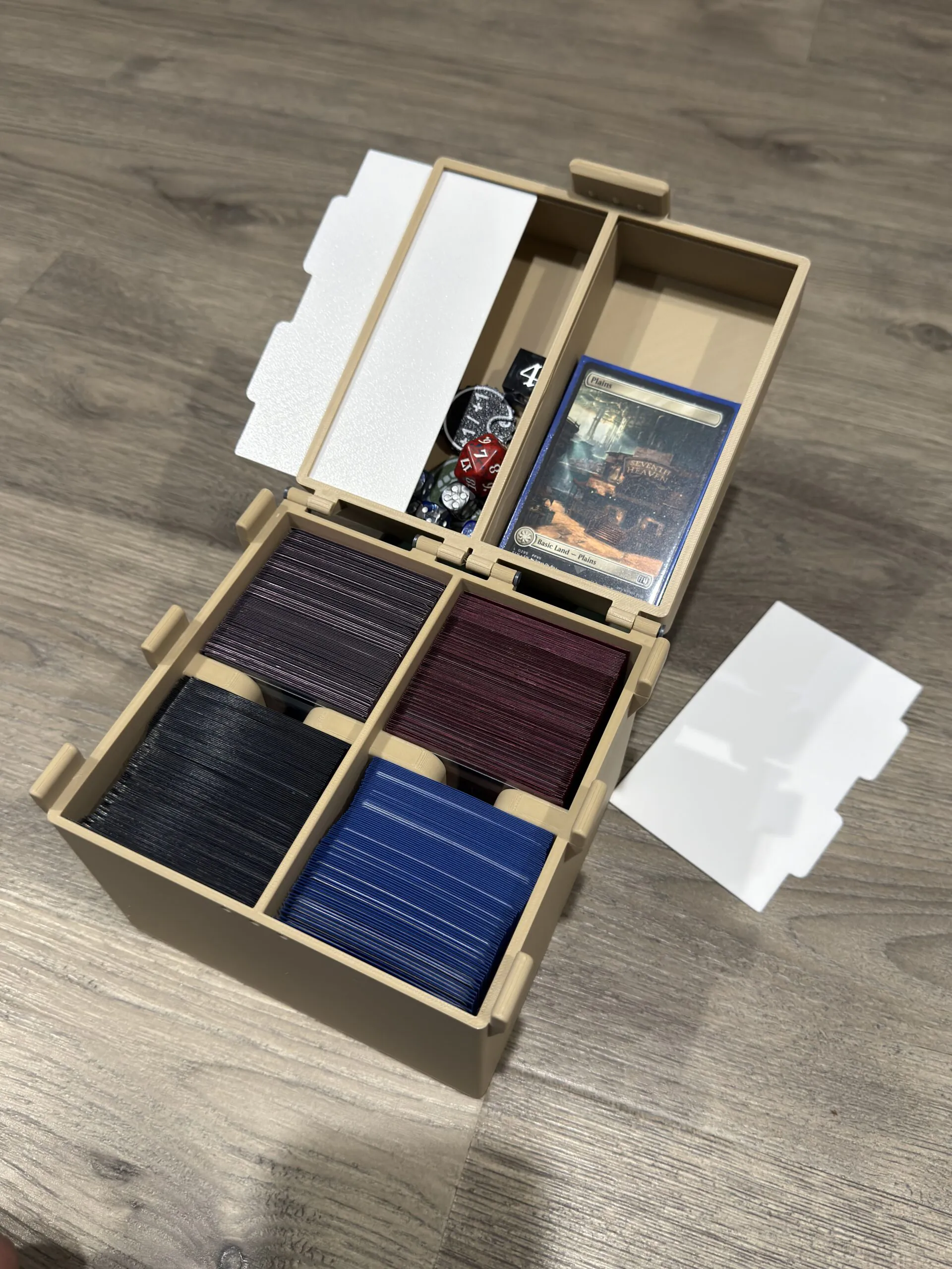 3D printed mtg commander deck box with token storage